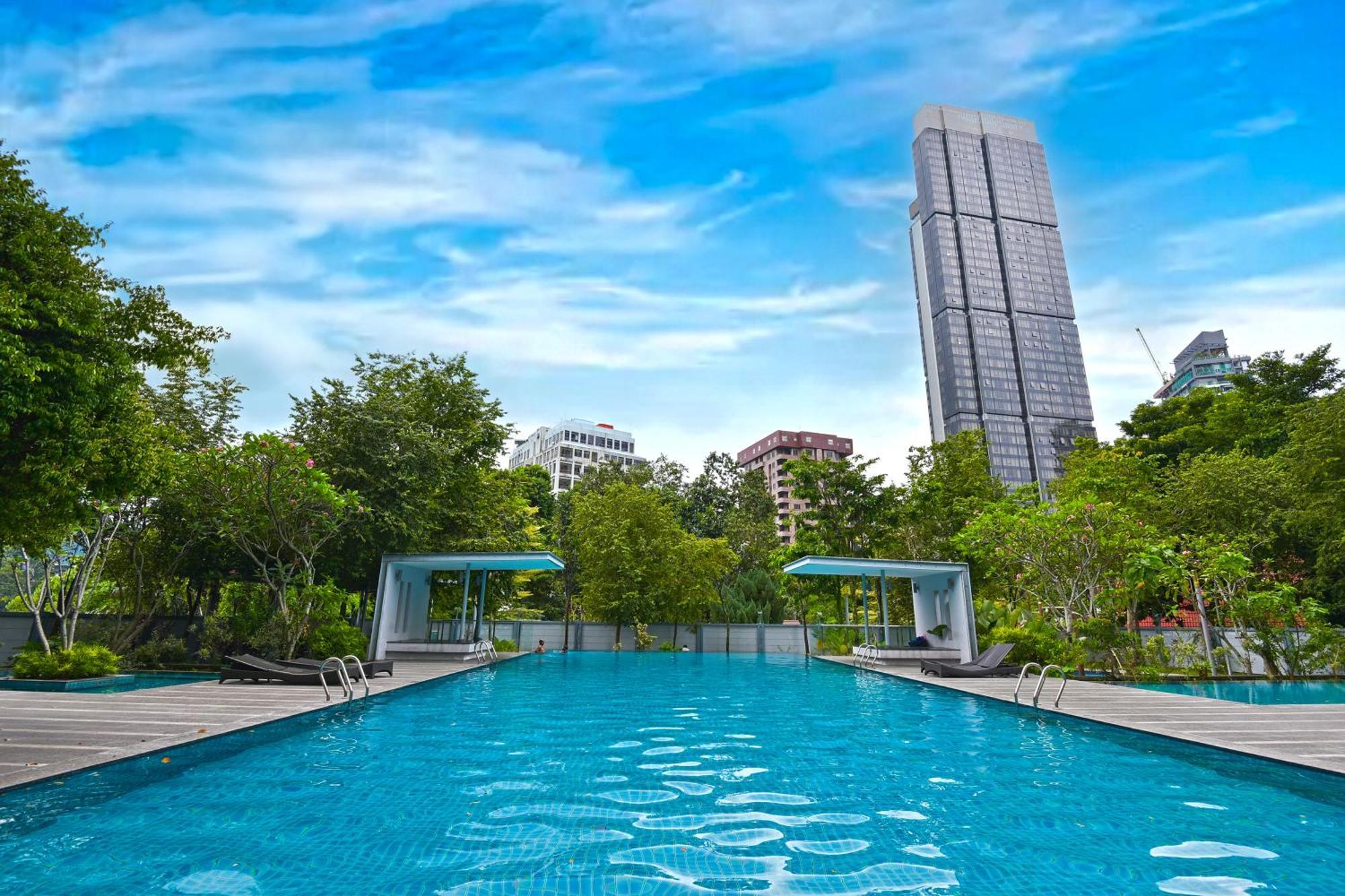 Sunday Hotel Near Petronas Twin Tower Formerly Suasana Suites Куала-Лумпур Экстерьер фото