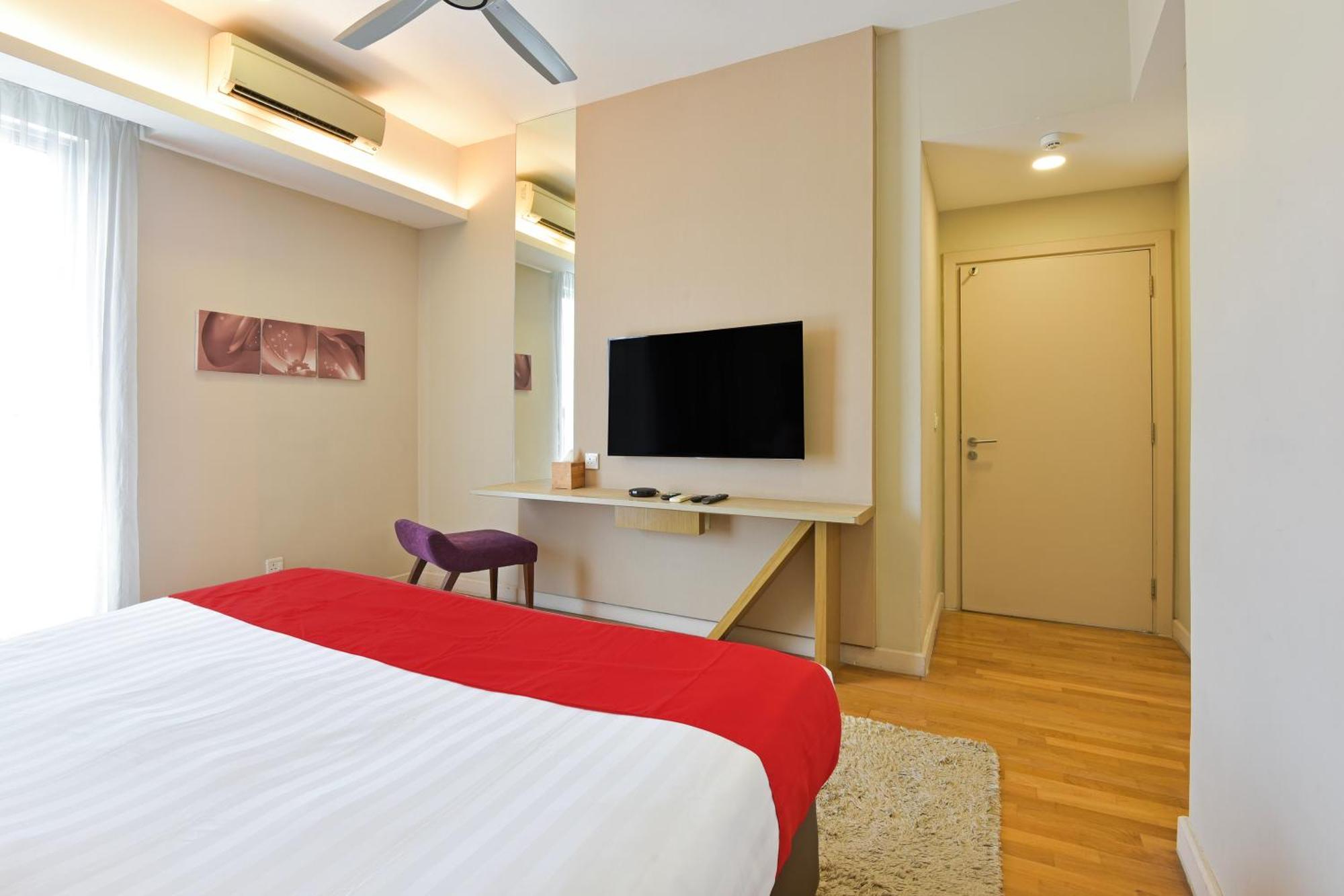 Sunday Hotel Near Petronas Twin Tower Formerly Suasana Suites Куала-Лумпур Экстерьер фото